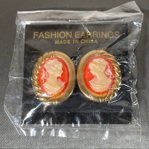 Faux Cameo Clip On Antique Style Vintage Earrings